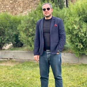 Meet your Posher, Irakli